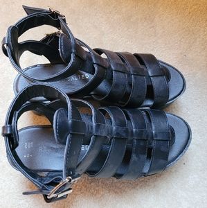 Gladiator platform sandals